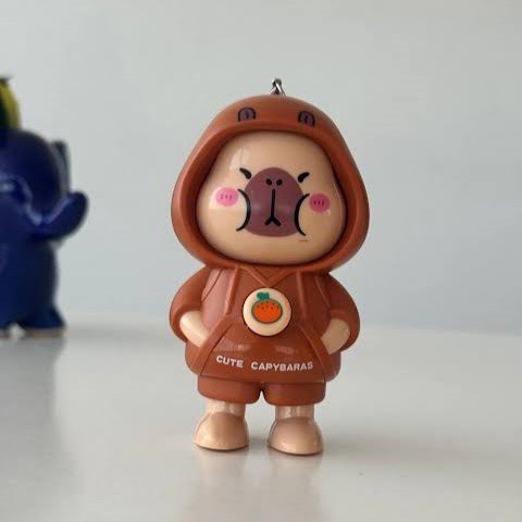 capybara face changing keychain